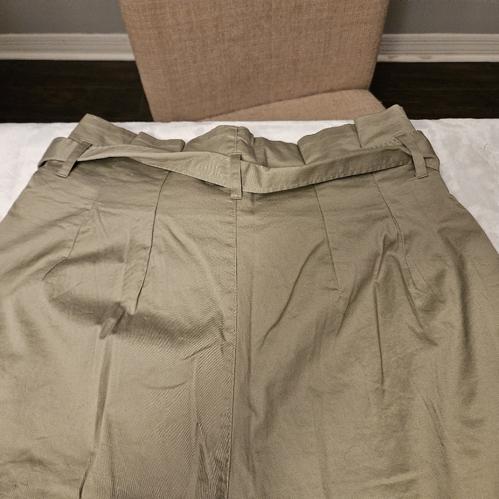 H&M pants - Picture 9 of 9